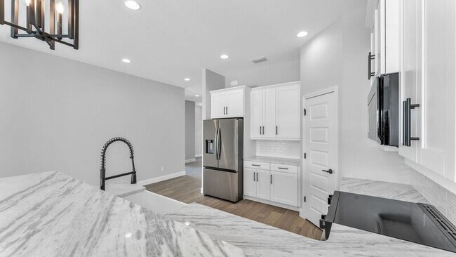 Building Photo - 1155 Windjammer Dr