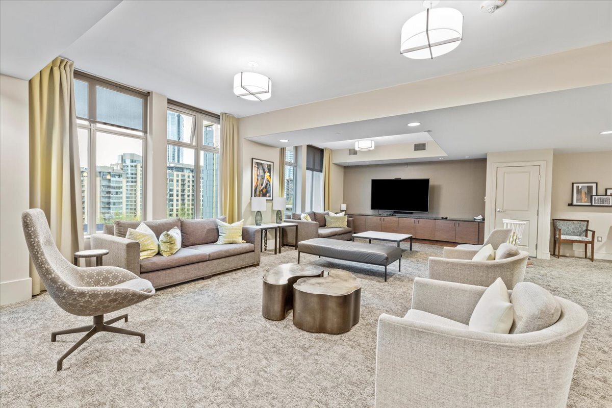 Building Photo - 819 Virginia St