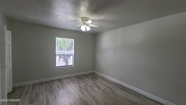 Building Photo - 980 Canal View Blvd
