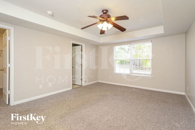 Building Photo - 4145 Crestwood Cir