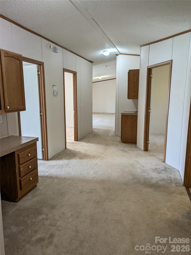 Building Photo - 338 Weathers Creek Rd