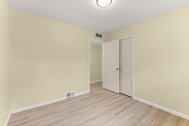 Building Photo - 22483 Sunnydale St