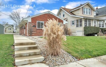 Building Photo - 1411 Oakmont-A