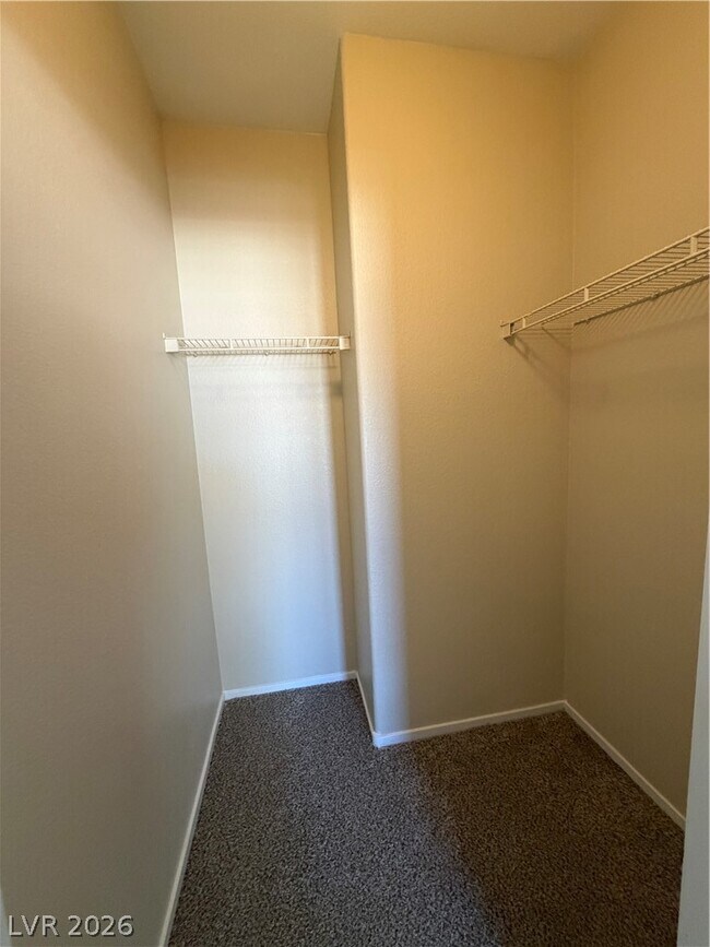 Building Photo - 2060 Rancho Lake Dr