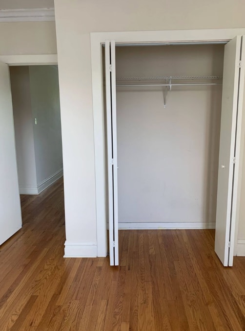 Building Photo - 2175 W Giddings St