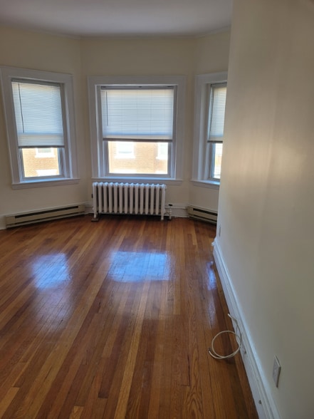 Building Photo - 36 Boulevard Terrace