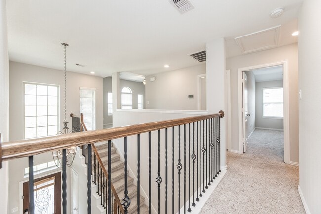 Building Photo - 18119 Tall Chestnut St