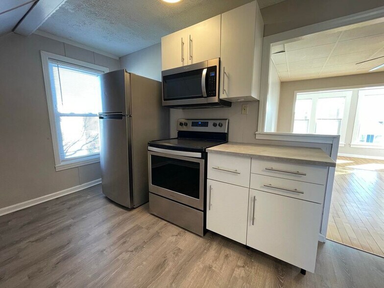 Building Photo - 12 Cumberland St