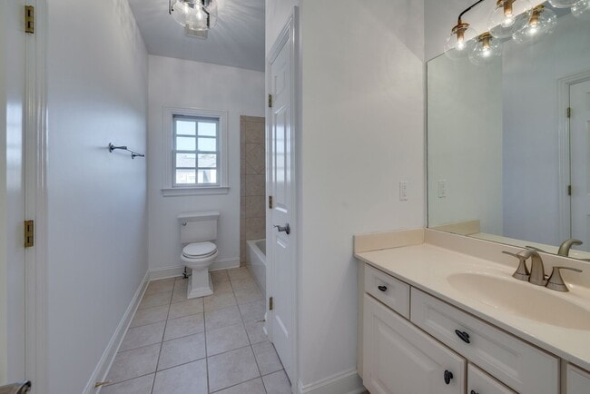 Building Photo - 1449 Willowbrooke Cir