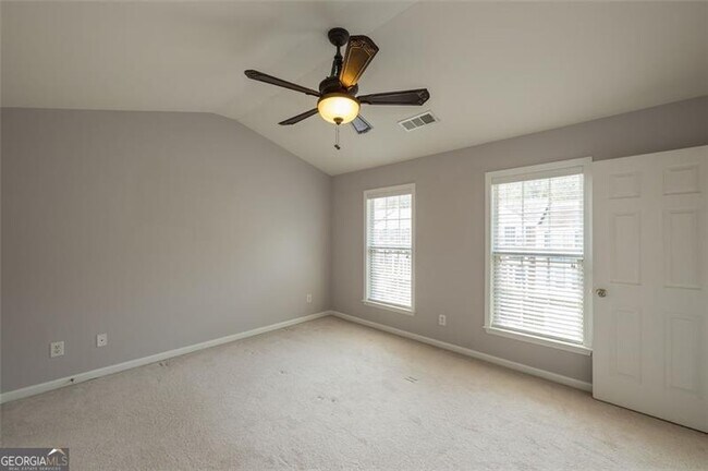 Building Photo - 1369 Thornborough Dr