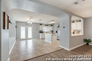 Building Photo - 9538 Campton Farms