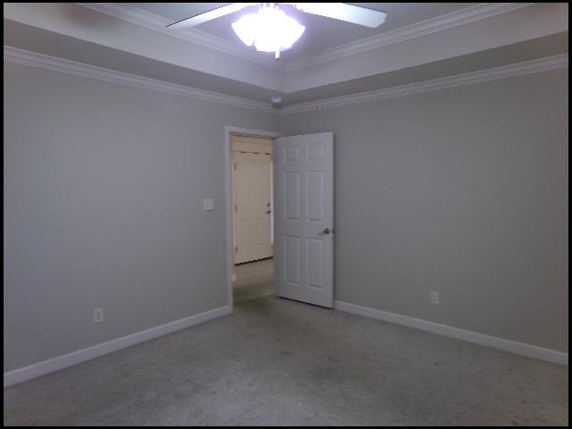 Building Photo - 31 Congressional Dr