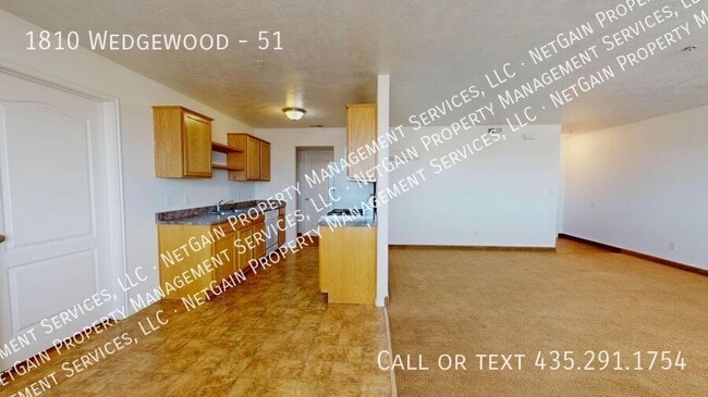 Building Photo - 1810 Wedgewood-51
