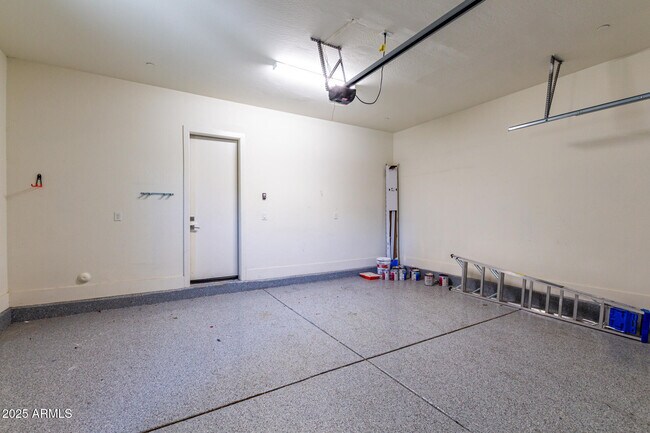 Building Photo - 7500 E Via De Luna Dr