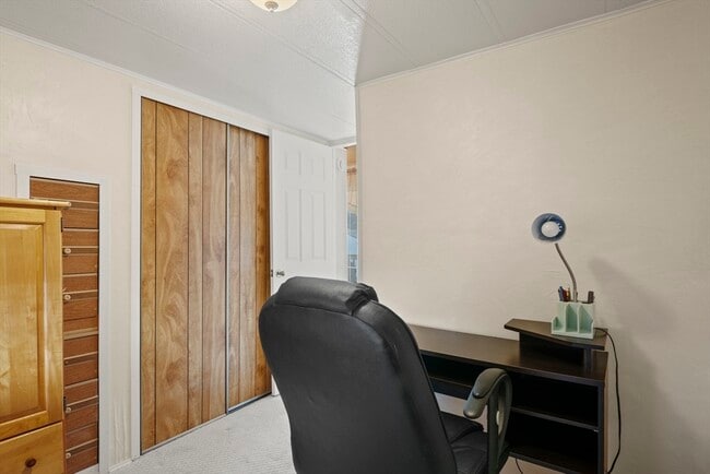 Building Photo - 17 Irene Ave