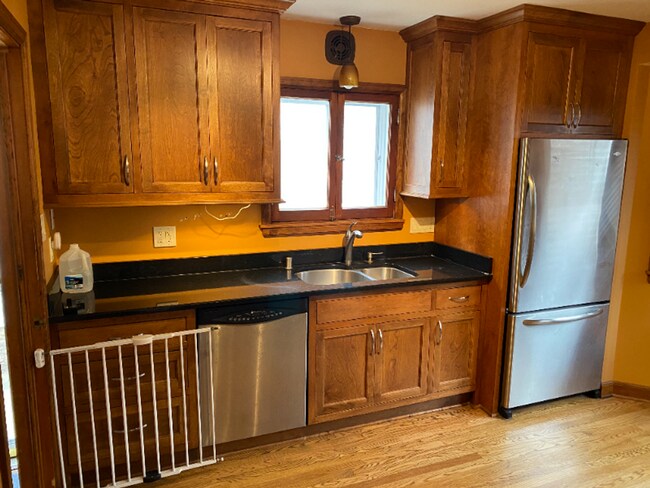 Building Photo - 2563 N 68th St