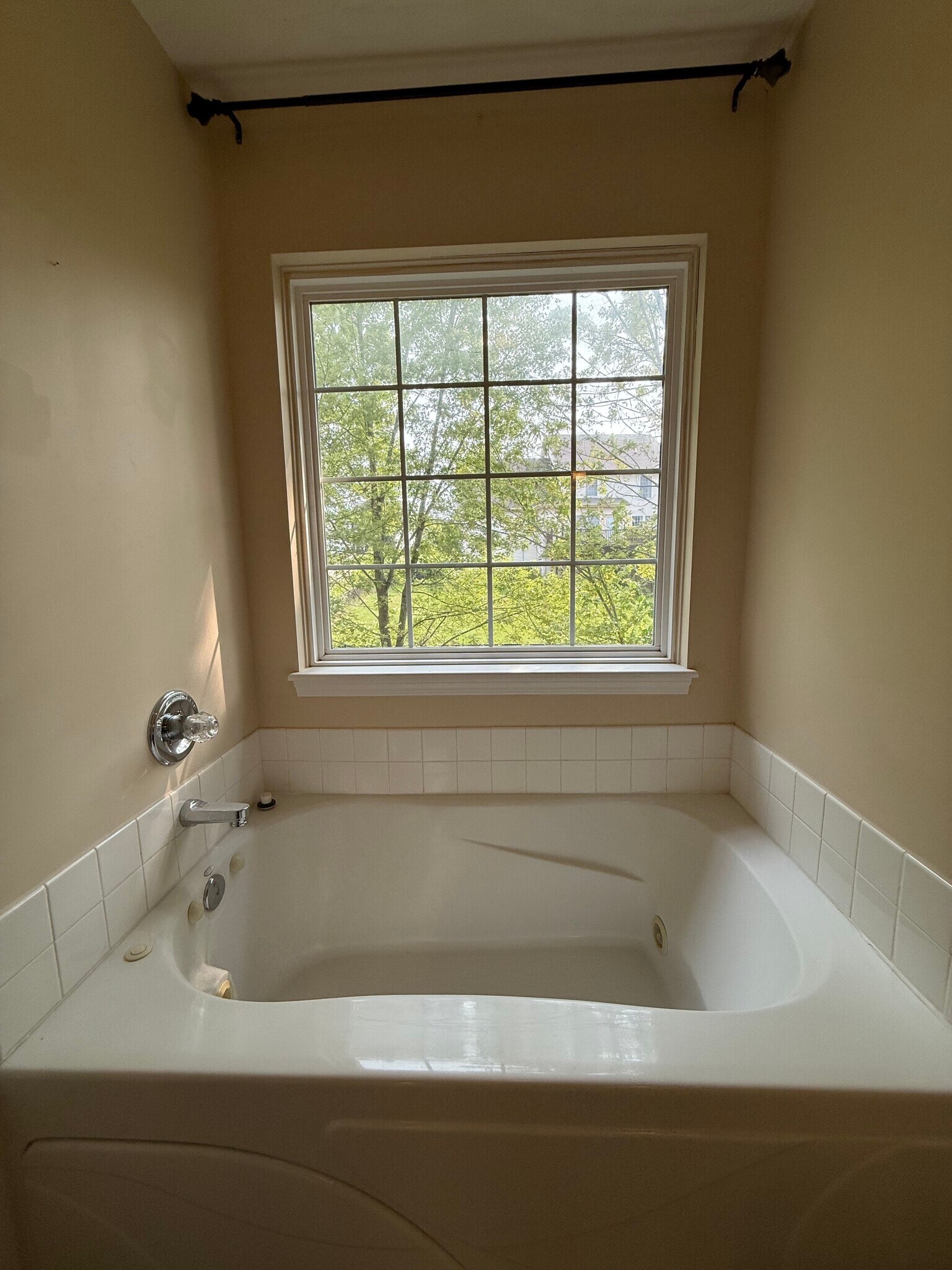 Building Photo - 4816 N Ashcroft Ln