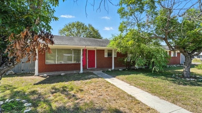 Building Photo - 476 Granada Dr