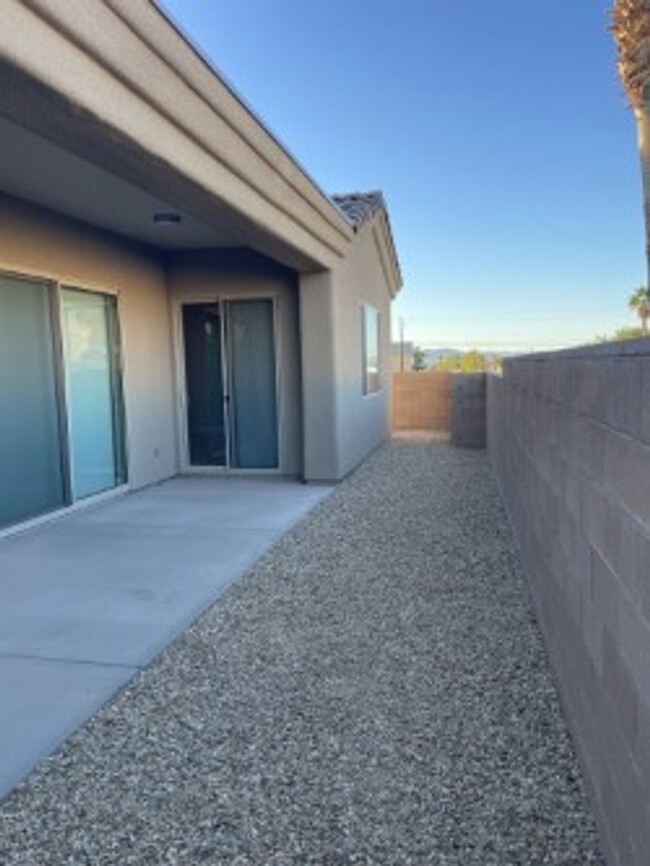 Building Photo - Home in Gated Community, call for a showin...