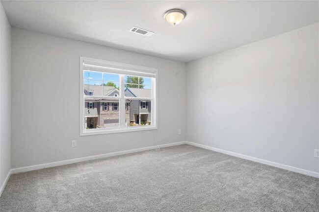 Building Photo - 3320 Westgate Park Dr