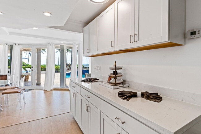 Building Photo - 1799 N Fort Lauderdale Beach Blvd