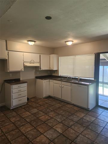 Building Photo - 1305 Whittenburg Dr