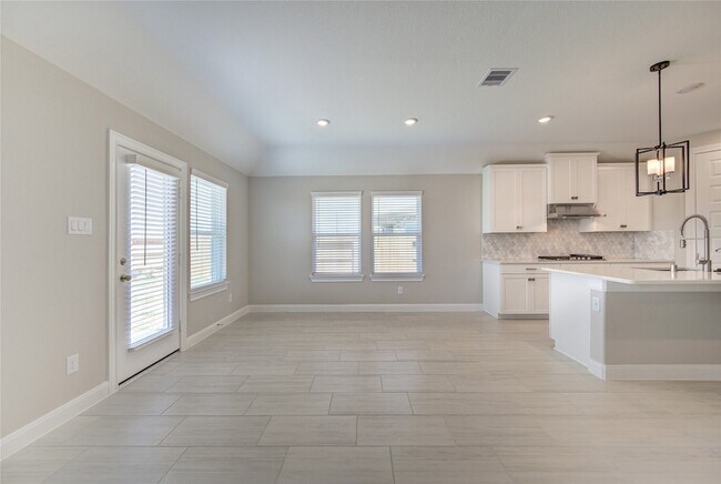 Building Photo - 11123 Santiago River Ln