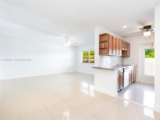 Building Photo - 8704 NW 35th St