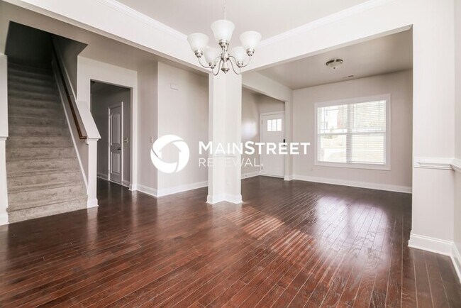 Building Photo - 4 Bedroom Pet-Friendly Home in FRANKLINTON...