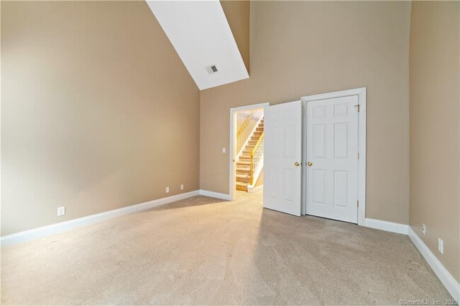 Building Photo - 85 Camp Ave