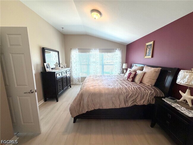 Building Photo - 2609 Clairfont Ct