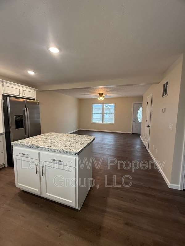 Building Photo - 162 Christian Ct