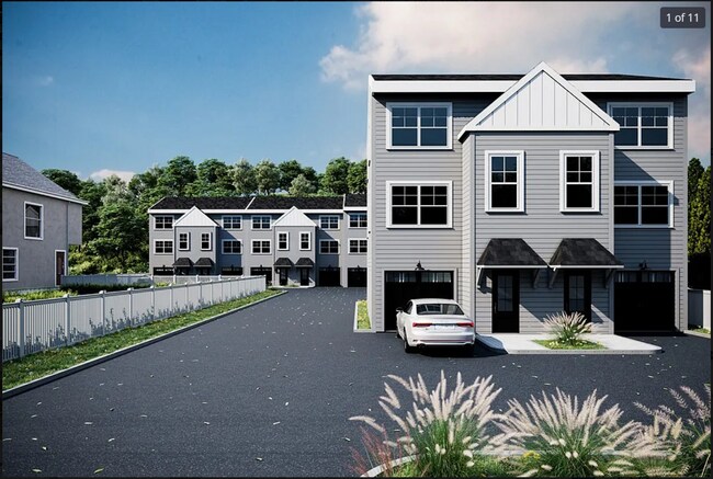 Primary Photo - 789 Summer St