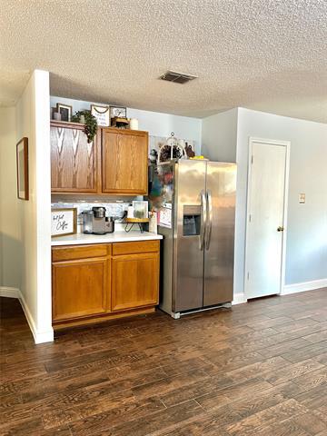 Building Photo - 1116 Willow Tree Dr
