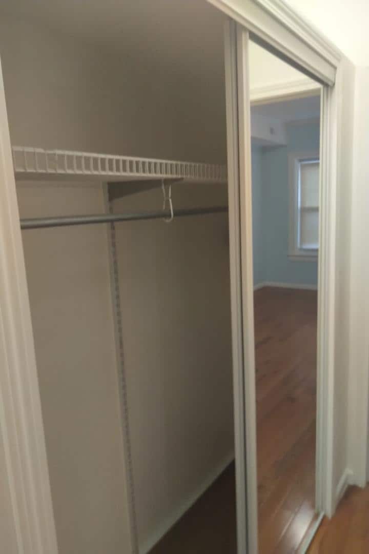 Closet - 6108 W Addison St