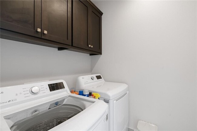 Building Photo - 1514 Arcilla St