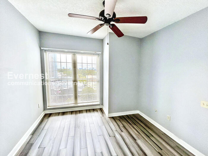 Building Photo - 195 14th St NE