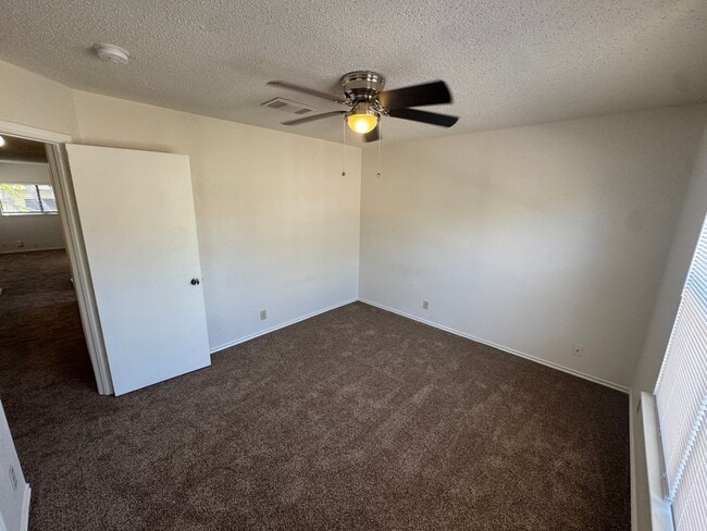 Building Photo - 8928 Kenton Briar