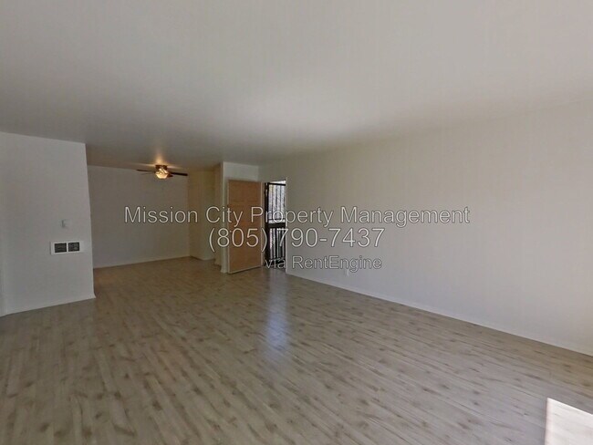 Building Photo - 5514 Armitos Ave