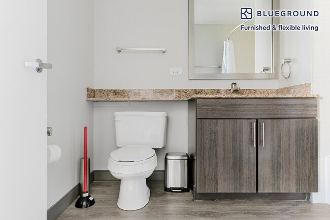 Building Photo - 180 N Jefferson St