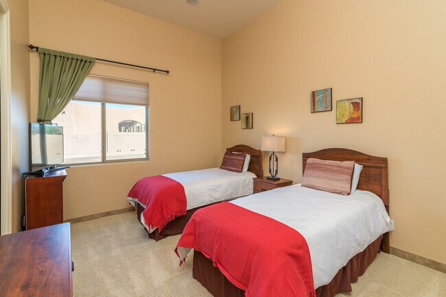 Building Photo - 37023 N 12th St