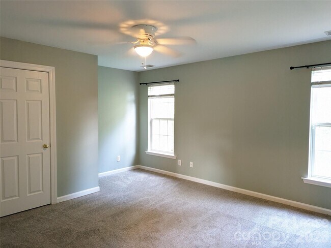 Building Photo - 114 Coronilla Rd