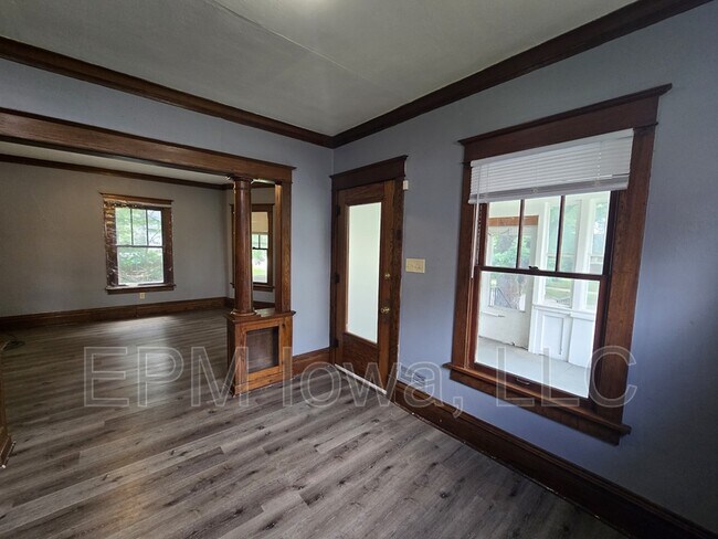Building Photo - 212 Reed St