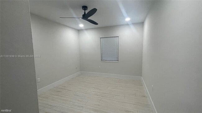 Building Photo - 3 br, 2 bath House - 8320 SW 142nd St