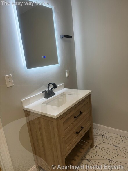 Building Photo - 173 Rindge Ave