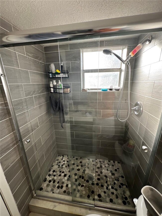 Building Photo - 7610 Stirling Rd