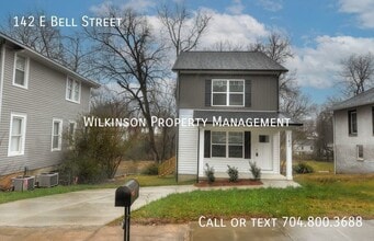 Building Photo - 142 E Bell St