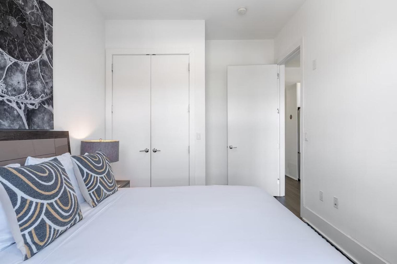 Building Photo - 1414 Grand St