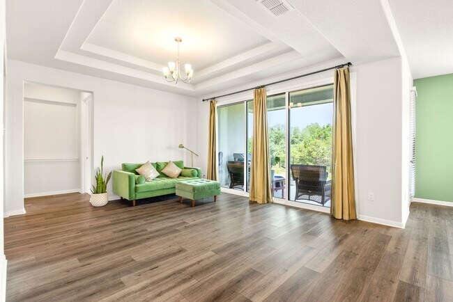 Building Photo - Like New in Texas Hill Country!!!!