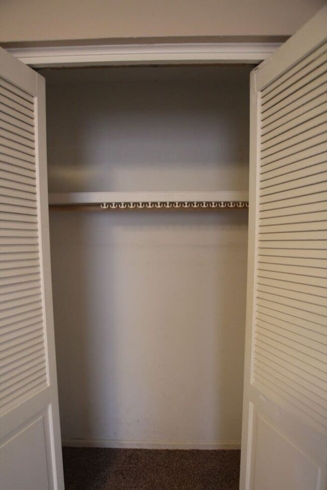 Building Photo - Beautiful 3 Bedroom, 2.5 Bath Townhome in Tyler – Available!